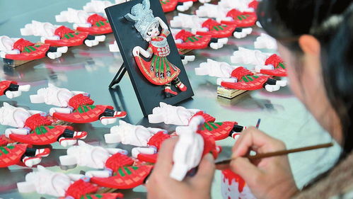 西疇彩繪文創(chuàng)產(chǎn)品遠(yuǎn)銷(xiāo)省外